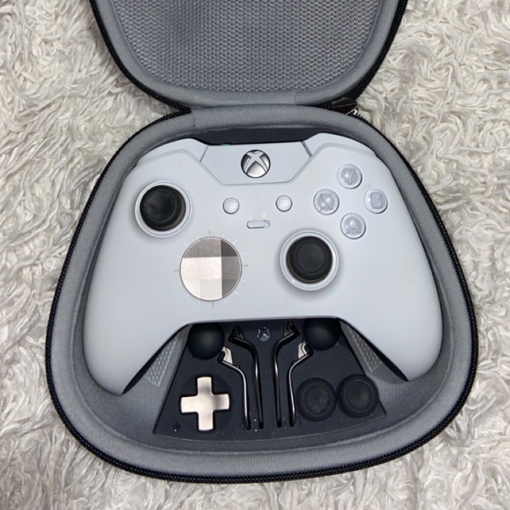 Xbox elite controller